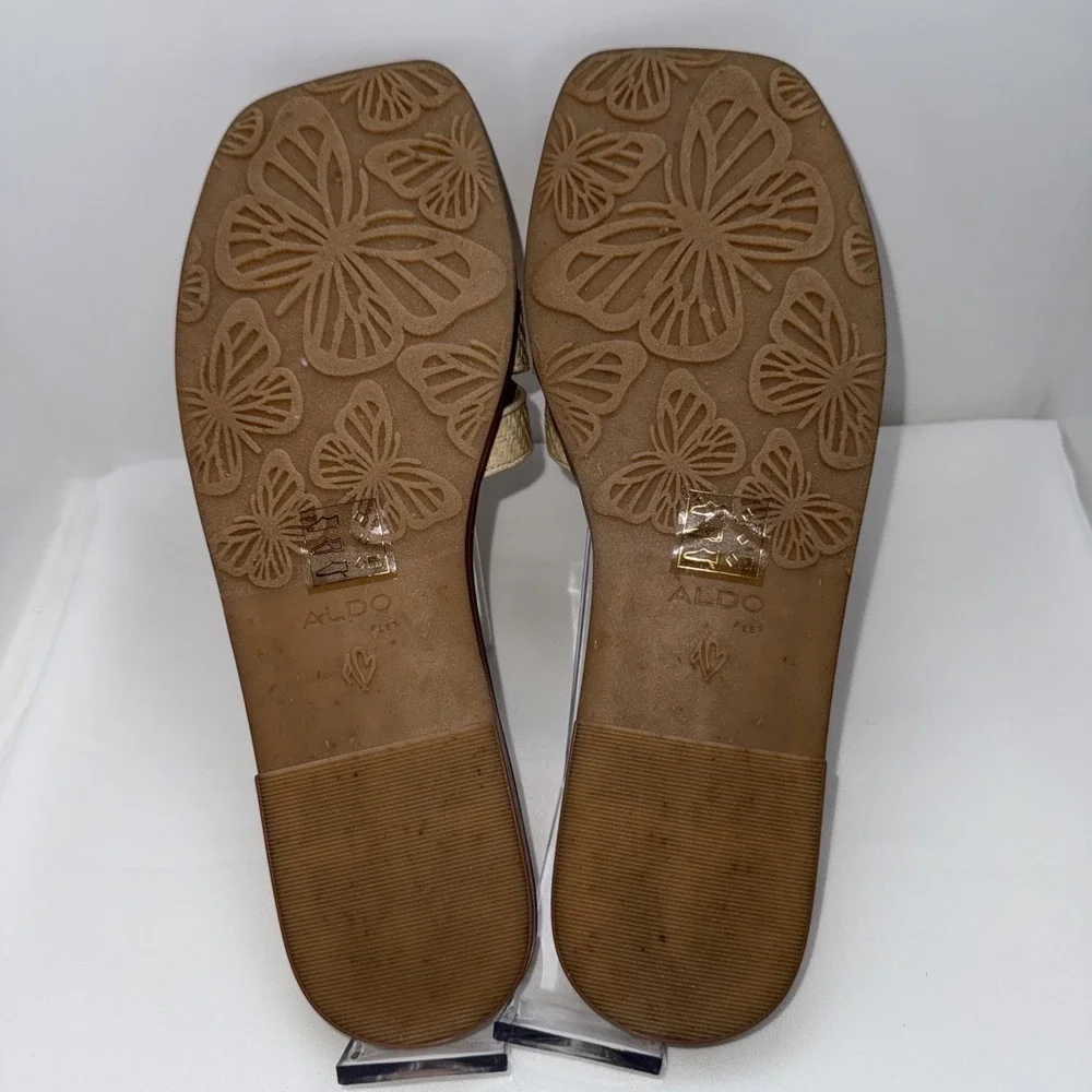 Woman's‎ Sandals Aldo Seaflower Sandal Size 10, Beige